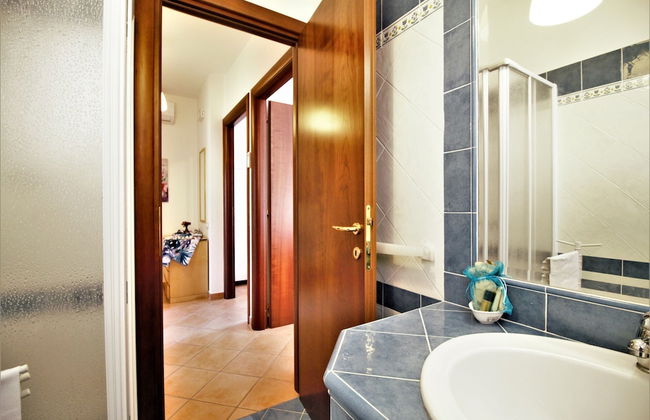 Holidaycasa Emiliano - Villa con Giardino Privato - Foto 26