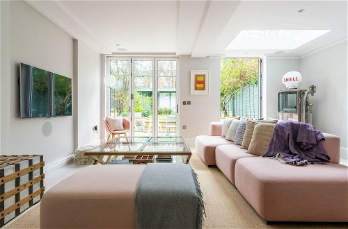 Foto 1 - Fantastic 4 Bed House in Iconic Camden