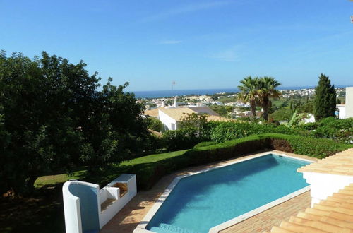 Foto 17 - Cozy Villa in Albufeira With Swimming Pool