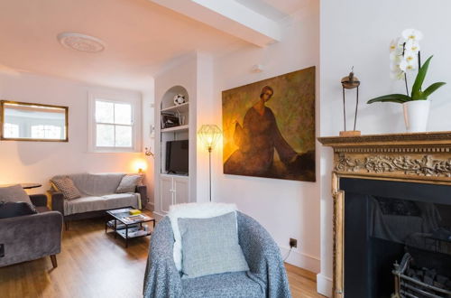 Photo 36 - Fabulous 4 Bed House With Garden in Fulham