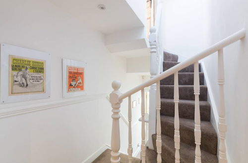 Foto 47 - Fabulous 4 Bed House With Garden in Fulham