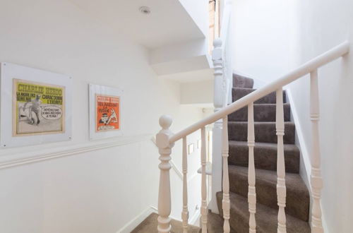 Photo 48 - Fabulous 4 Bed House With Garden in Fulham