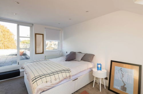 Foto 6 - Fabulous 4 Bed House With Garden in Fulham