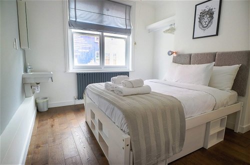 Foto 7 - Airy Modern 1 Bed Apartment in Shoreditch