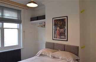 Foto 2 - Airy Modern 1 Bed Apartment in Shoreditch