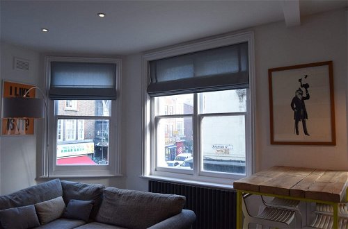 Photo 13 - Airy Modern 1 Bed Apartment in Shoreditch