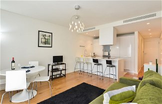 Photo 1 - Sunny & Bright Amoreiras Apartment