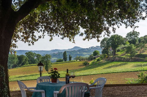 Photo 28 - Secluded Mansion in Perugia with Hot Tub