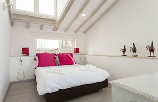 Photo 1 - ALTIDO Urban 2BR apartment in Alfama