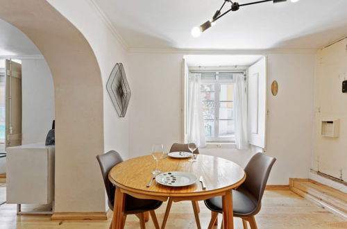 Photo 7 - Portuguese Design 1 Bedroom Apartment in the Heart of Lisbon