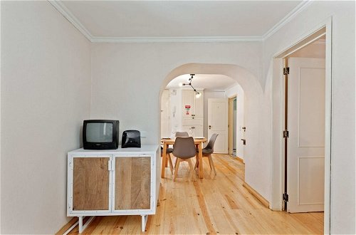 Photo 16 - Portuguese Design 1 Bedroom Apartment in the Heart of Lisbon
