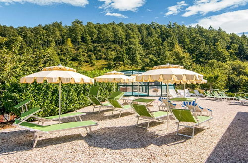 Photo 26 - Agriturismo in the Appenines with Covered Swimming Pool & Hot Tub