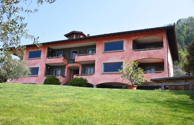 Villa Romele - Foto 1