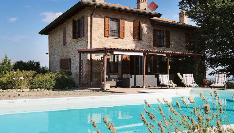 Photo 1 - Magnificent old Country House With Garden and Private Pool, With Wifi