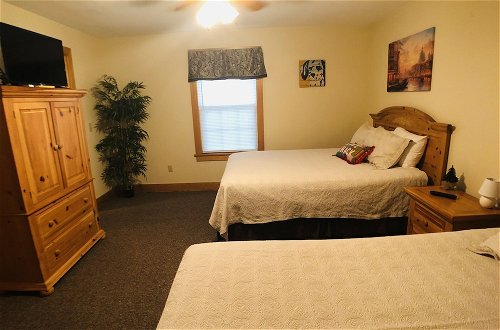 Photo 3 - Briarstone Lodge Condo 13D - Two Bedroom Condo