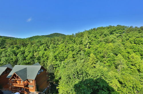 Photo 55 - Family Valley Lodge - Six Bedroom Cabin