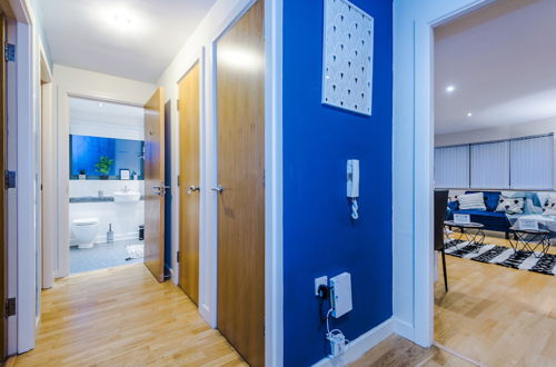 Foto 7 - Impeccable 2-bed Apartment in Liverpool