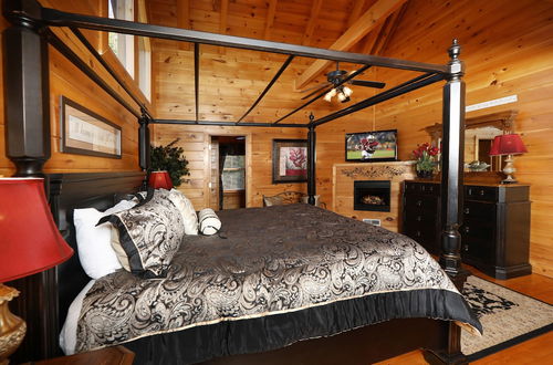 Photo 3 - Blessed Nest - Four Bedroom Cabin