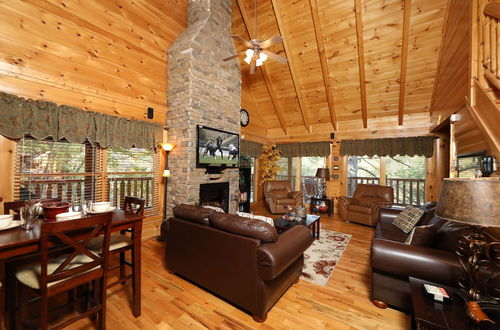 Photo 14 - Blessed Nest - Four Bedroom Cabin