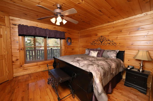 Photo 2 - Blessed Nest - Four Bedroom Cabin