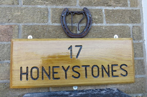 Photo 21 - Honeystones