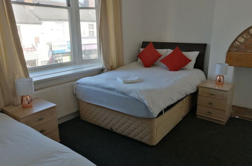 Photo 9 - Fun 4-bed Apartment in Birmingham Central