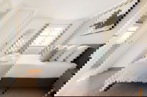 Photo 2 - The Rotherhithe Apartments