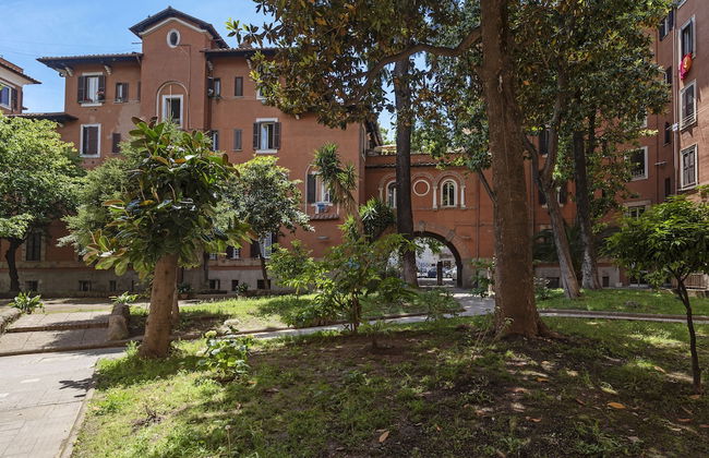 Giallo - Foto 1