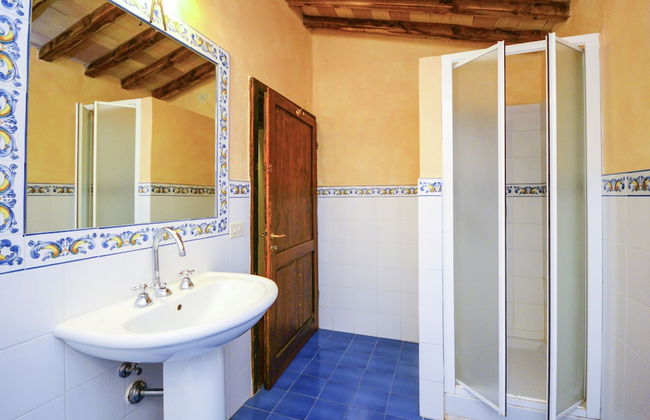 Stunning Holiday Home in Umbria With Jacuzzi - Foto 48