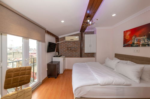 Photo 9 - Taksim City Suites