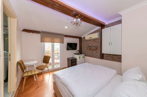 Photo 10 - Taksim City Suites