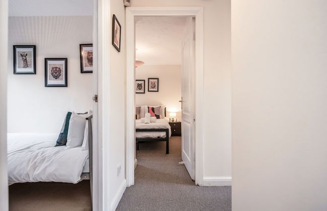 Karah Suites - The Galleria 2 - Photo 4