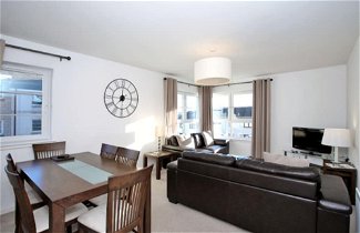 Photo 1 - Bright 3 bed Inverurie Home Near Ury Riverside Park