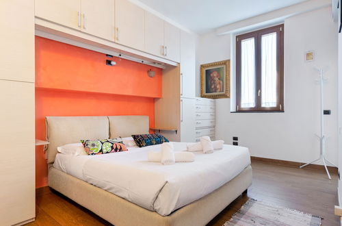 Photo 4 - Arno River Bright Apartment