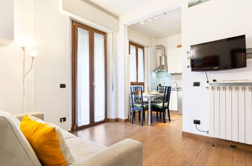 Photo 1 - Arno River Bright Apartment