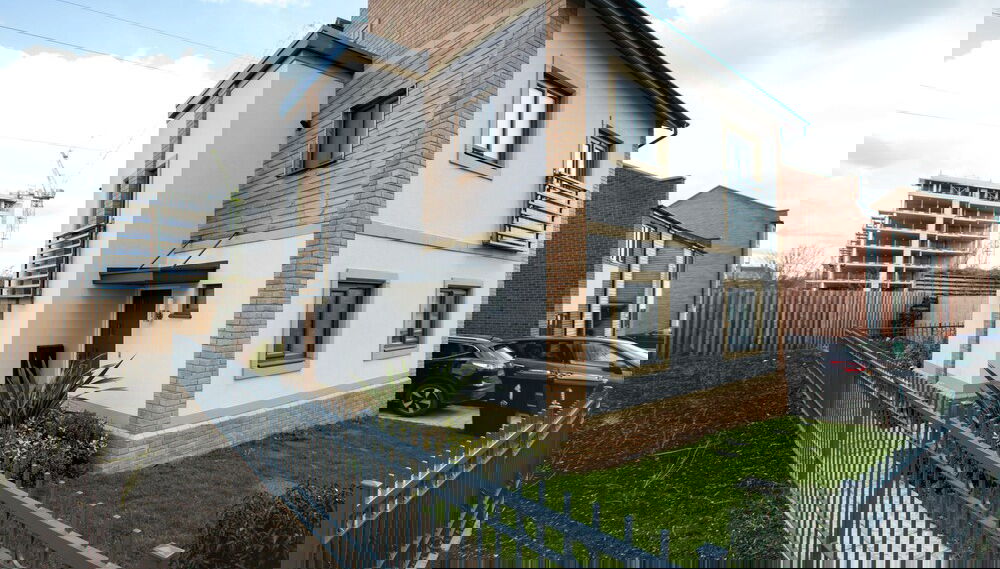 Primary image