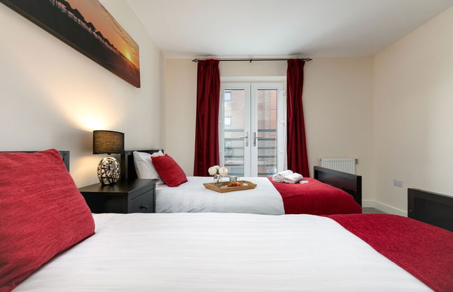 KVM - Quayside House - Photo 20