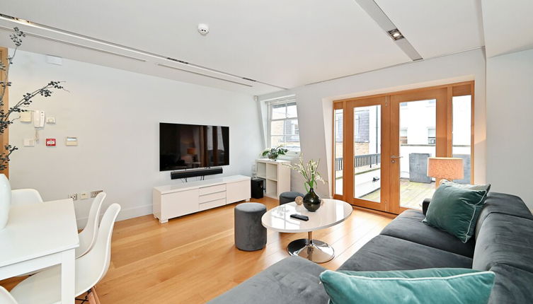 Photo 1 - London Choice Apartments - Mayfair Two