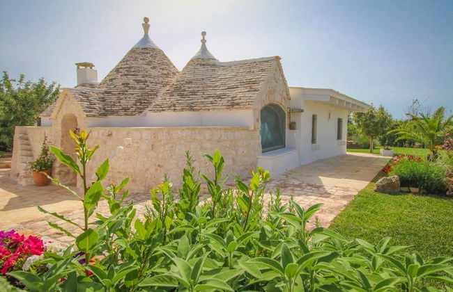 TD Trulli Della Rosatella Typical Trulli w Pool - Photo 3