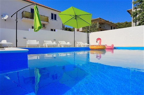 Foto 21 - Modern Apartment in Bibinje With Pool