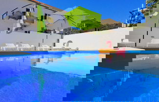 Foto 1 - Modern Apartment in Bibinje With Pool