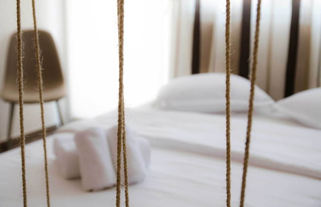 Evel's Home Suites - Photo 19