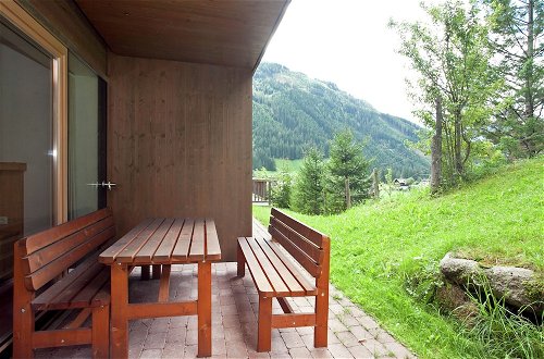 Foto 6 - Cozy Holiday Home in Königsleiten With Sauna