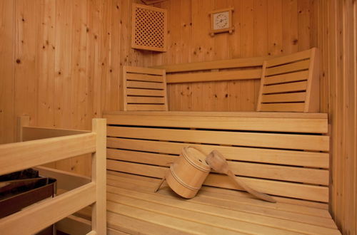 Photo 11 - Cozy Holiday Home in Konigsleiten With Sauna