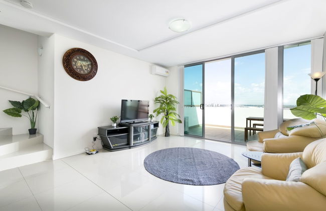 Penthouse near Airport & CBD - Foto 1