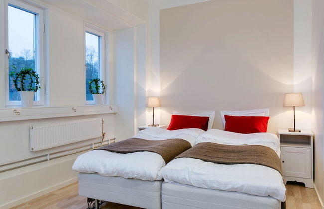 Part-Time Home Hotel Rotebro Station - Foto 5