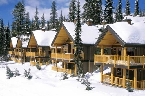 Photo 18 - Vacation Homes by Big White Accomm.