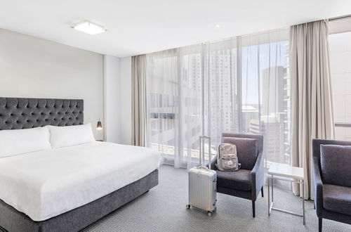 Photo 8 - Meriton Suites Campbell Street, Sydney