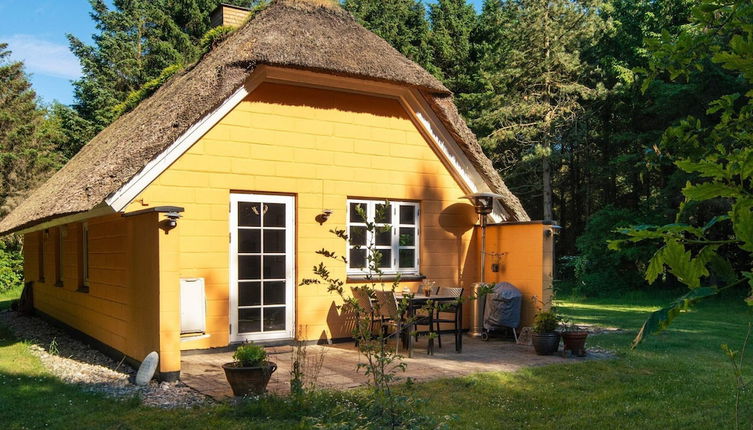 Foto 1 - 5 Person Holiday Home in Ulfborg