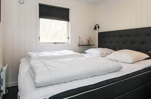 Photo 5 - 5 Person Holiday Home in Toftlund